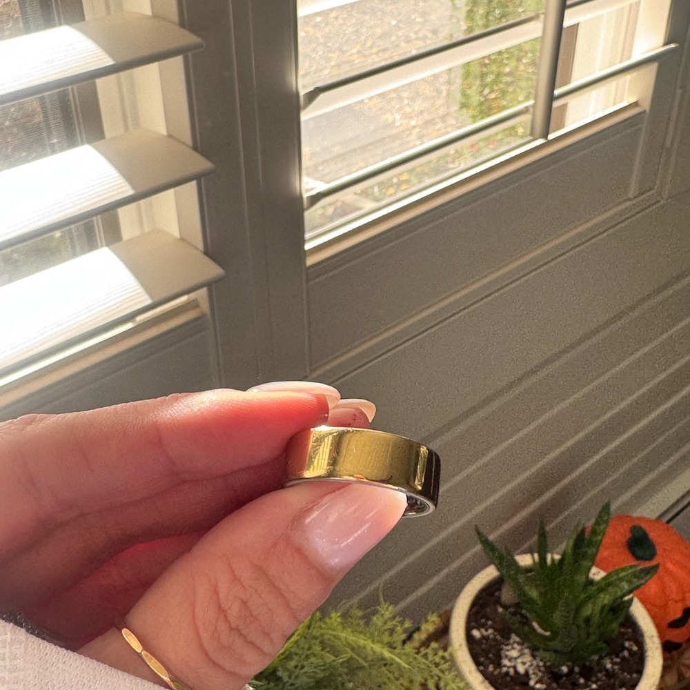 Gold Oura Ring - size 9